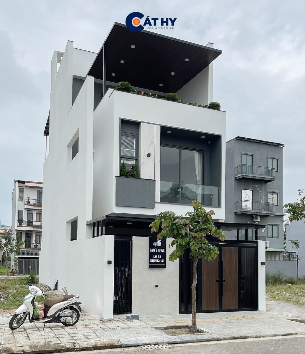 Nhà phố tone đen sang trọng - 6x15m